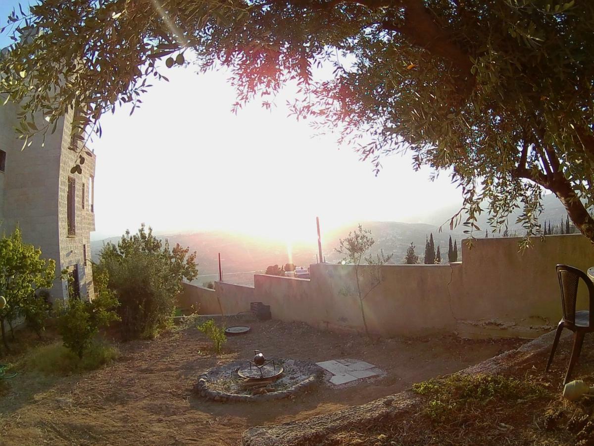 Our Villa'S Private Apartments - Hq Budget Stay - Wonderful Horizon View Of Jerash Джараш Экстерьер фото